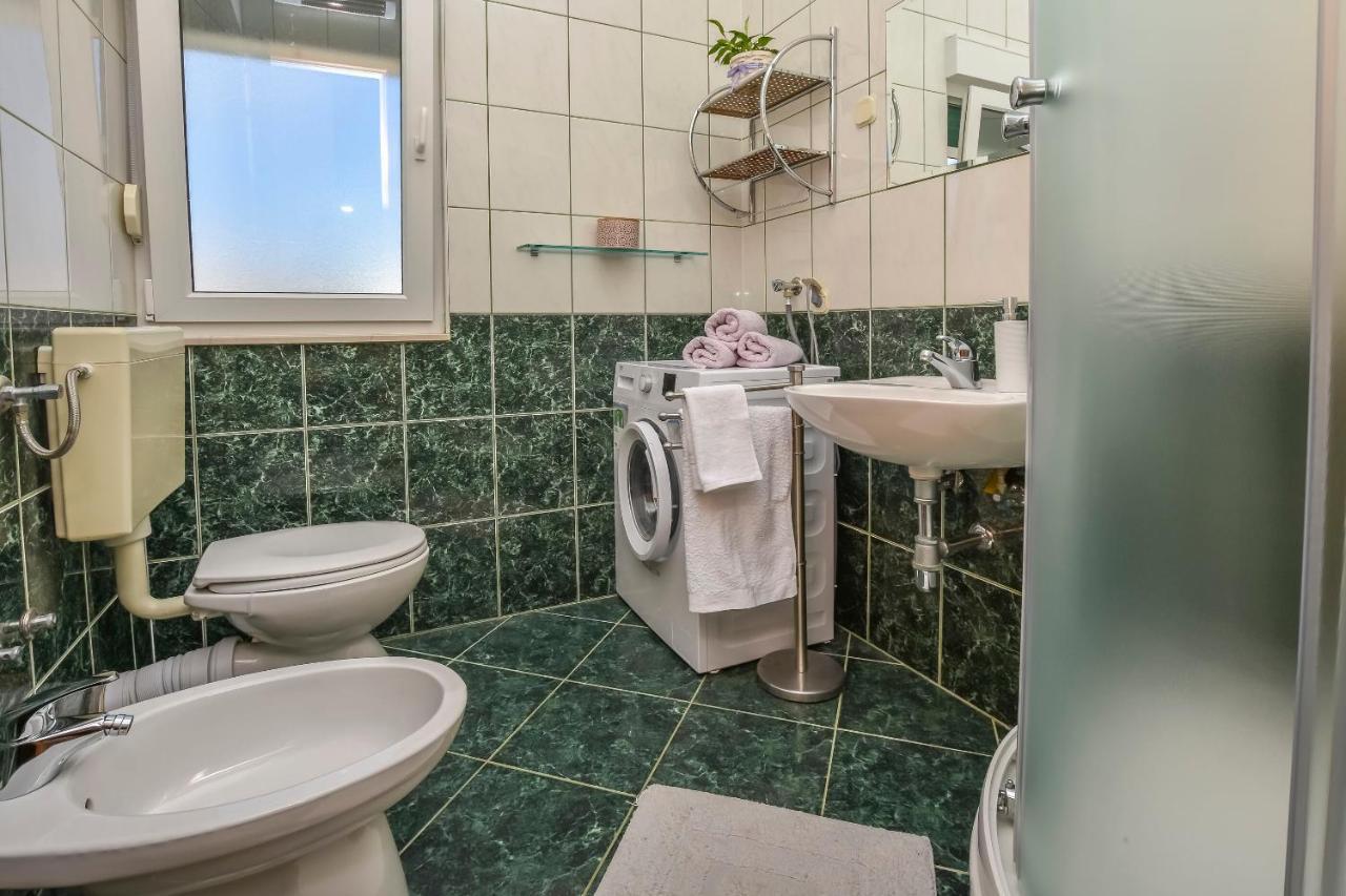 Apartments Anka Рогозница Экстерьер фото